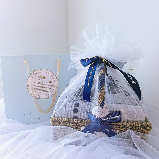 “Cuddle me” Gift Bundle